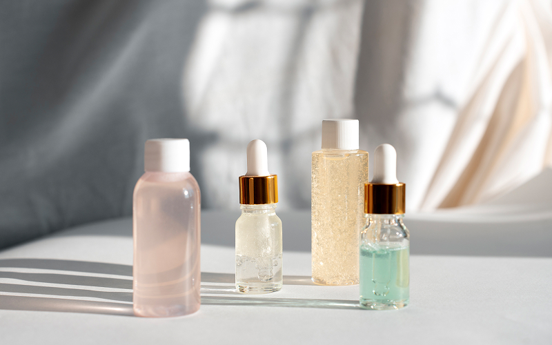 A stock photo of hydrating essences arranged aesthetically.